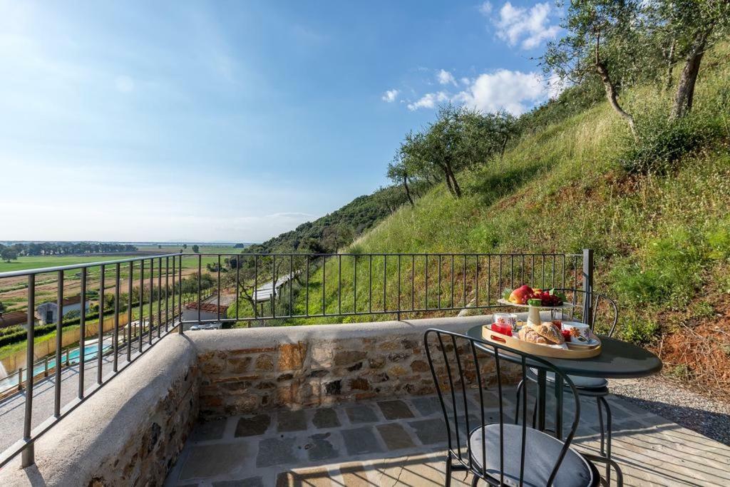 Relais Del Lago E Relais Del Monte Filettole Exteriér fotografie