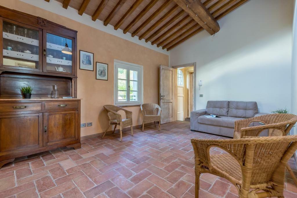 Relais Del Lago E Relais Del Monte Filettole Exteriér fotografie